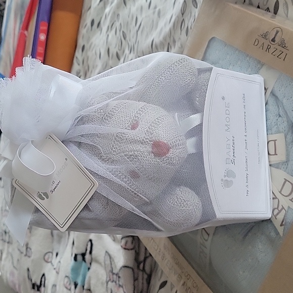 Baby bear and blanket set - Picture 3 of 3